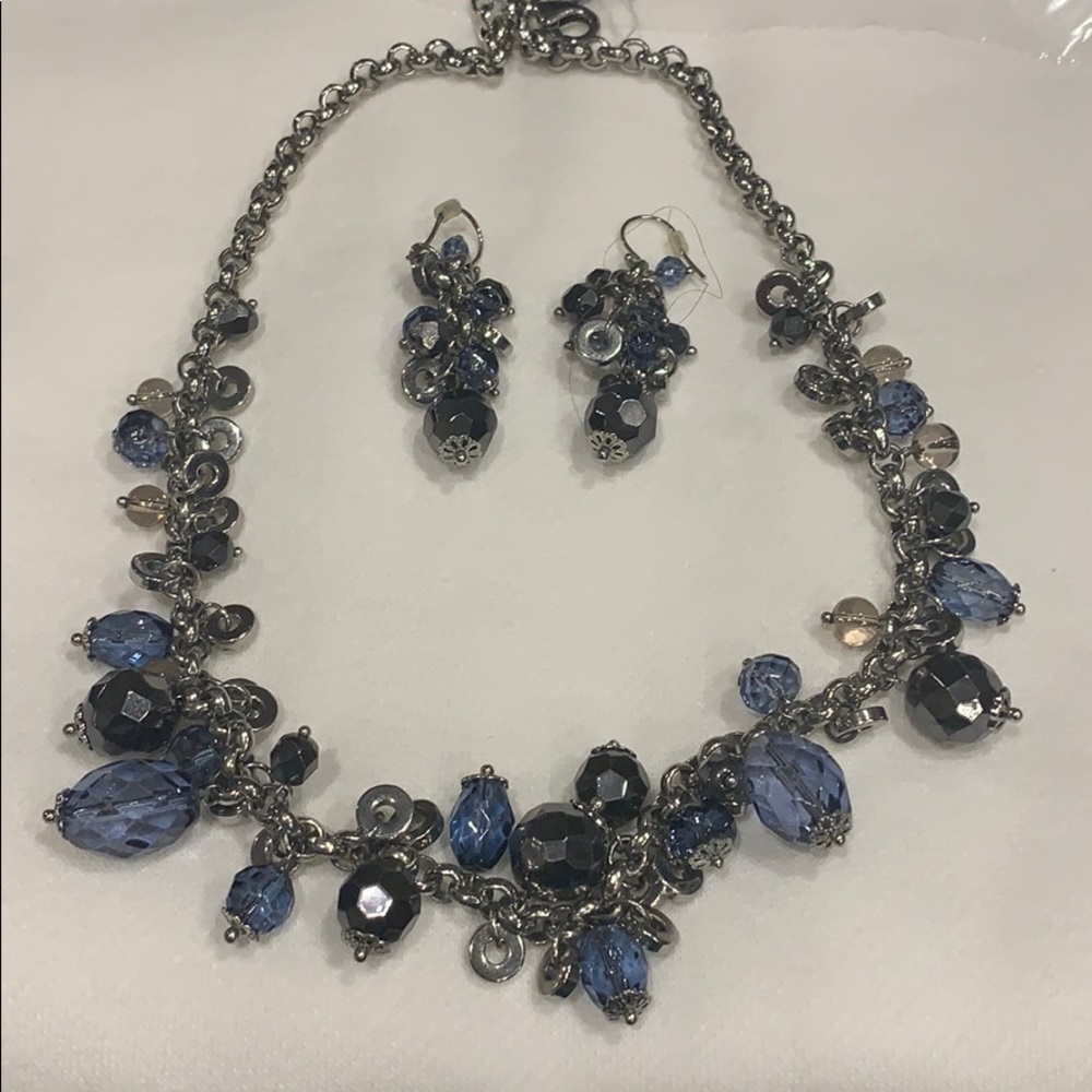 Blue crystal silver chain with matching earrings